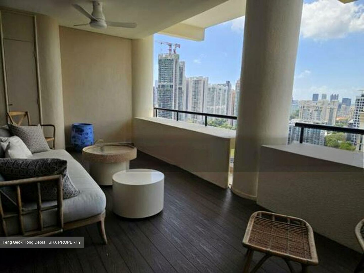 The Colonnade (D10), Condominium #532321181